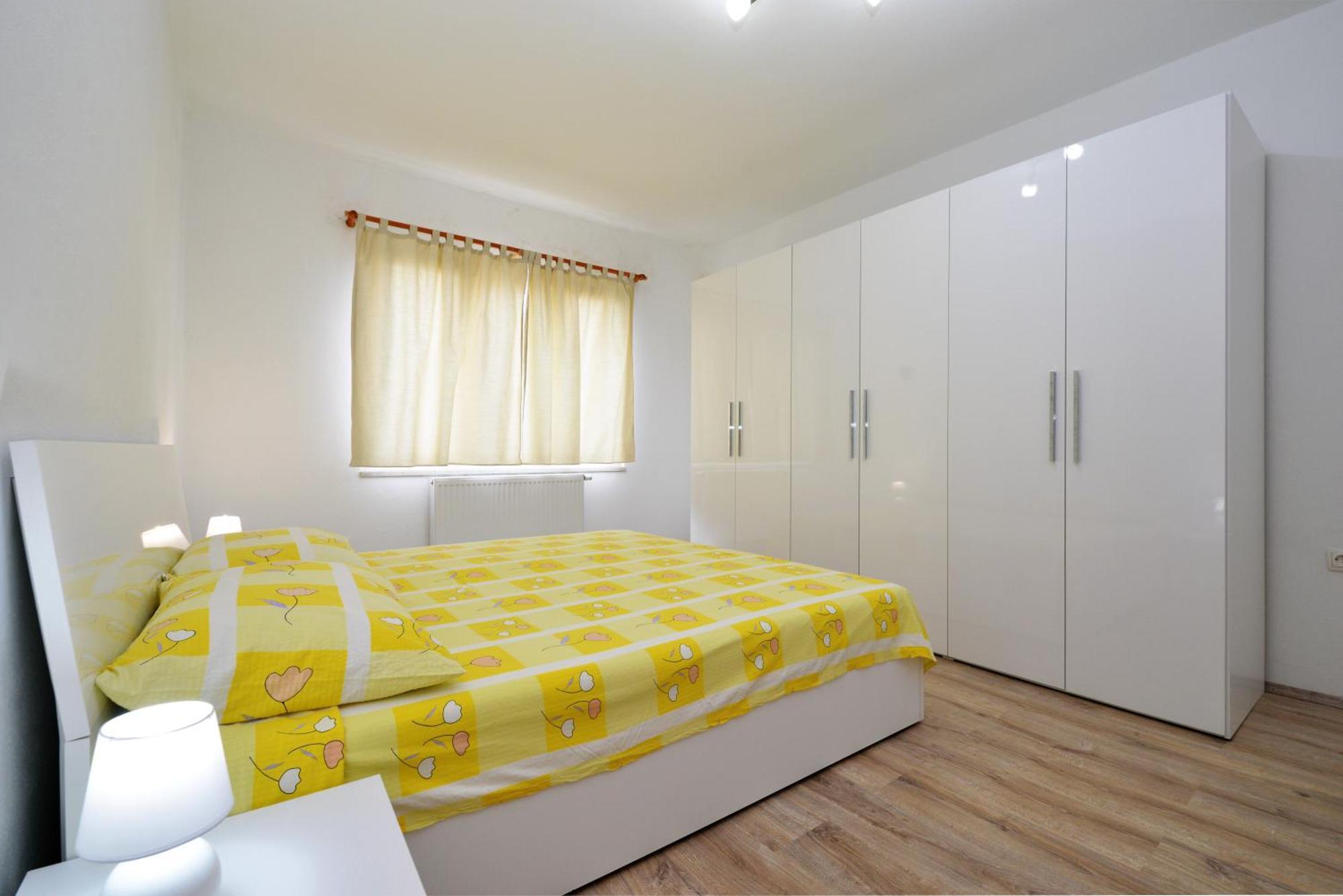 Apartments Goranka 2 Μούρτερ Εξωτερικό φωτογραφία
